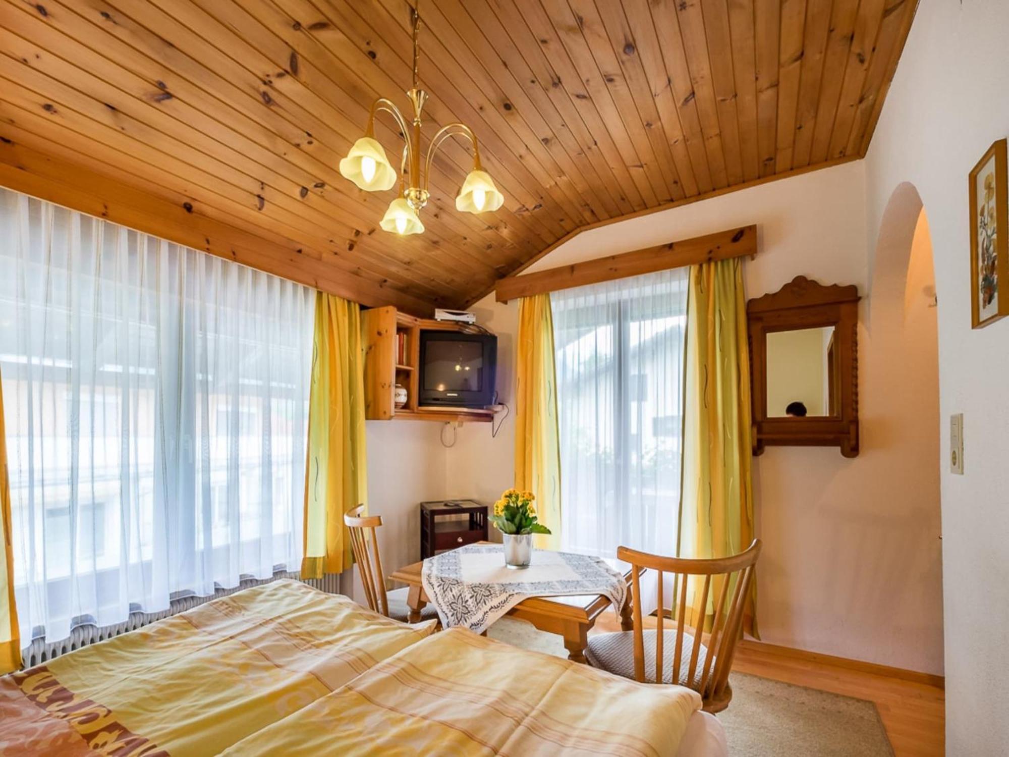 Vintage Apartment In F Gen Near Ski Area Fügen Zewnętrze zdjęcie